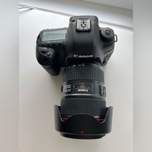 Canon 5D mk IV and lens!